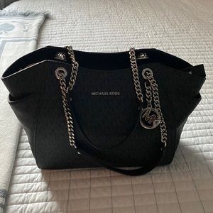 Jet Set Michael Kors Handbag